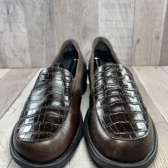 Clarks Women's Artisan Slip On Leather Loafer Shoes Croc Print Brown Size 6 M - Picture 4 of 15
